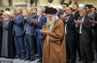 شاعران با رهبر انقلاب دیدار کردند (1)