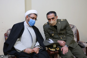 حاشیه های تجدید بیعت فرماندهان ارشد نیروهای مسلح با آرمان های امام خمینی (س)