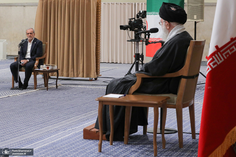 دیدار رئیس‌جمهور و اعضای هیئت دولت با رهبر معظم انقلاب