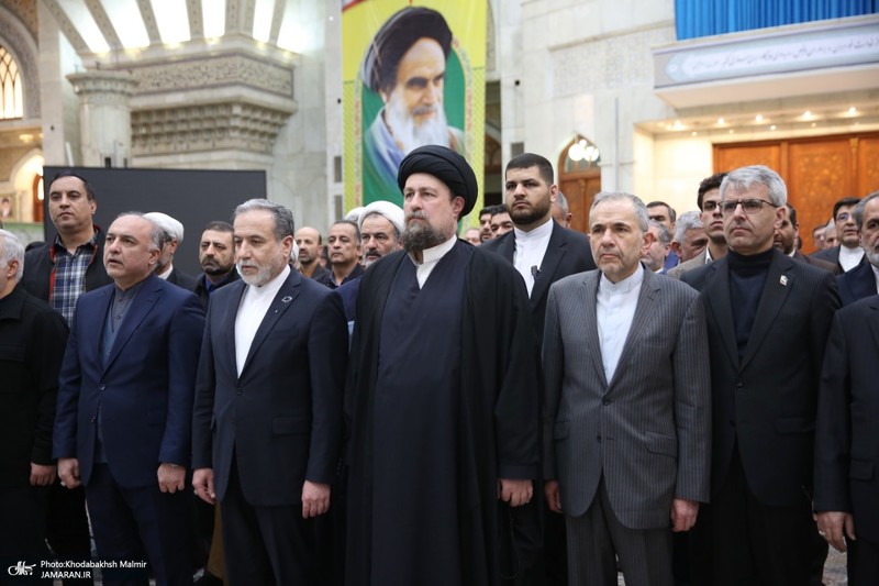 مراسم تجدیدمیثاق وزیر و معاونان وزارت امور خارجه با آرمان‌های امام خمینی