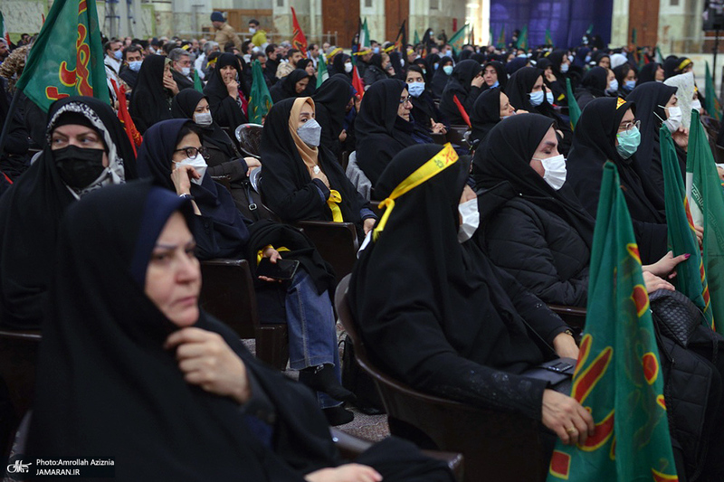 تشییع پیکر مطهر 18 شهید گمنام دفاع مقدس در حرم امام خمینی