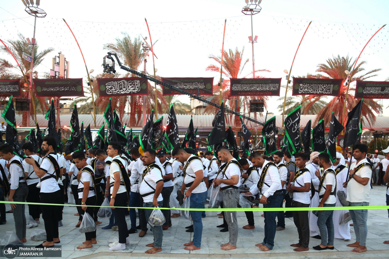 عزاداری قبیله بنی عامر در بین الحرمین در آستانه روز اربعین