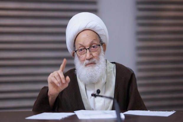 Bahrain's most prominent cleric Sheikh Qassim says threats against Ayatollah Khamenei an affront to all Muslims