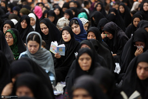 احیای شب بیست و سوم ماه مبارک رمضان در حرم مطهر امام خمینی (س)