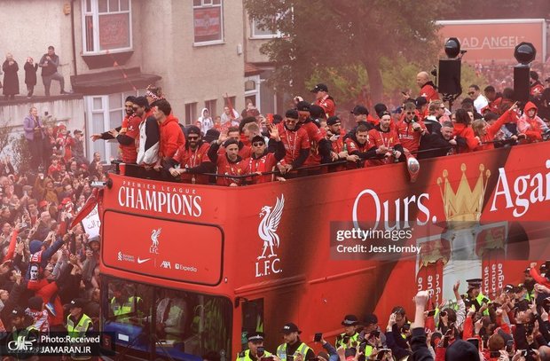 حادثه تلخ و تصادف دردناک در جشن قهرمانی لیورپول+ ویدیو