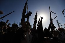 بلومبرگ: حملات انصارالله به قلب عربستان، خطر گسترش جنگ و ورود آمریکا را افزایش داد