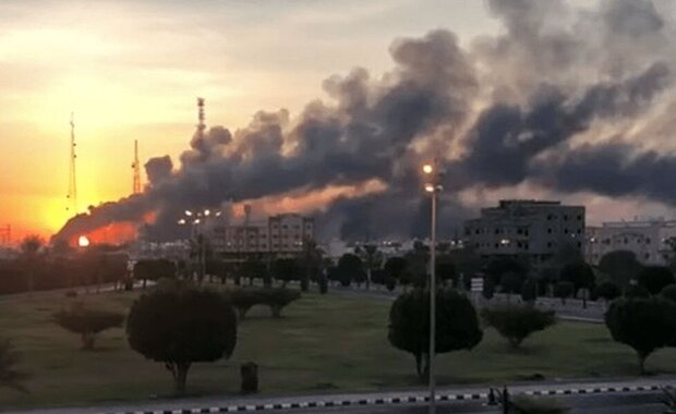 شیئرہولڈرز کو یمن کا انتباہ؛ حصص فروخت کرو، / آرامکو کی تنصیبات پر بڑے حملوں کا امکان 