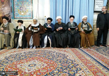 حضور آیت الله صانعی در مراسم چهلمین روز درگذشت همشیره آیت الله شبیری زنجانی + تصاویر