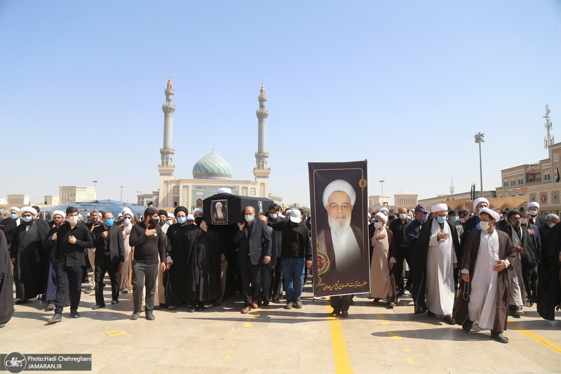مراسم تشییع پیکر آیت الله حسن ممدوحی(ره)