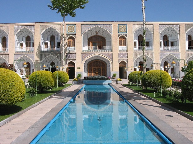 نظر گردشگران خارجی درباره اقامت در هتل عباسی اصفهان