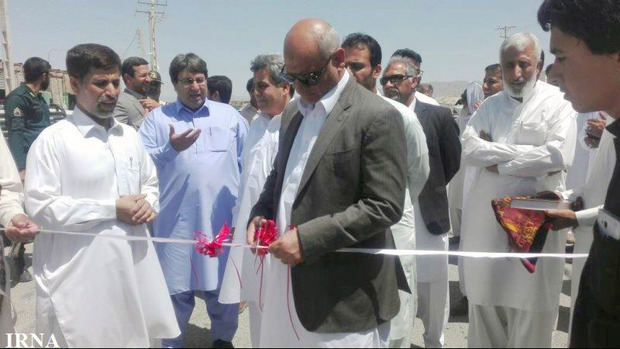 14 پروژه هفته دولت در سراوان افتتاح شد