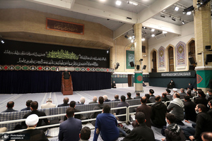 اولین شب مراسم عزاداری حضرت فاطمه‌ زهرا (س) در حسینیه امام خمینی