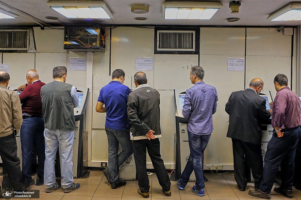 روز بد بورس برای سهام شرکت های بزرگ/ سیمانی ها همچنان مثبت هستند