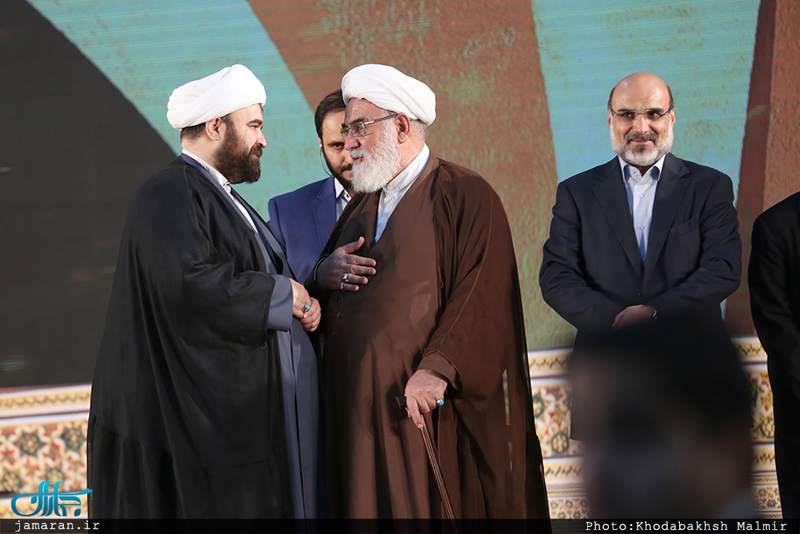 مراسم اختتامیه طرح قرآنی بشارت 1451 در حرم مطهر امام خمینی(س)-2