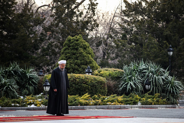 استقبال رسمی رییس جمهور ارمنستان از روحانی