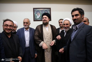 دیدار جمعی از اعضای حزب وحدت و همکاری ملی با سید حسن خمینی