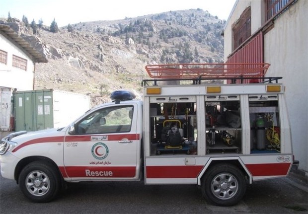 2 دستگاه خودرو ست نجات به ناوگان هلال احمر کردستان اضافه شد