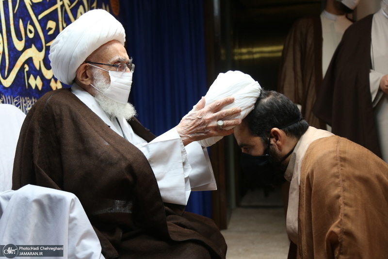 مراسم عمامه گذاری و جشن روز هفدهم ماه ربیع الاول در بیوت مراجع عظام تقلید