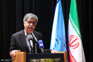 مراسم بزرگداشت سید محمود دعایی (ره) و معارفه سید عباس صالحی -2/ فرقانی