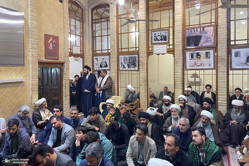 مراسم بزرگداشت آیت الله موسوی بجنوردی (ره) در بیت امام خمینی (س) در نجف اشرف