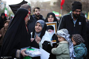 تشییع پیکر شهدای جنایات اخیر صهیونی - آمریکایی