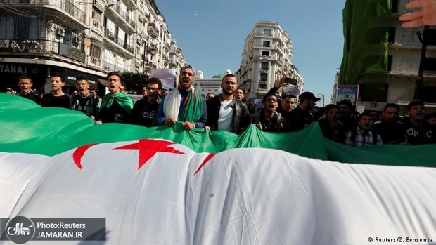 عکس/ ادامه اعتراضات الجزایر به رغم پیروزی