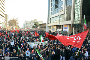  حضور میلیون ها تهرانی در تشییع پیکر مطهر سردار قاسم سلیمانی - 9 
