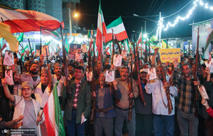 اجتماع عشایر فسا در حمایت از رزمندگان جبهه ی مقابله با دشمن آمریکایی - صهیونی