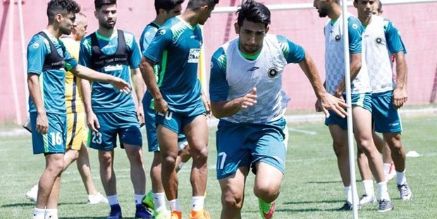 کنایه انتقادی بازیکن سپاهان به سرخابی ها
