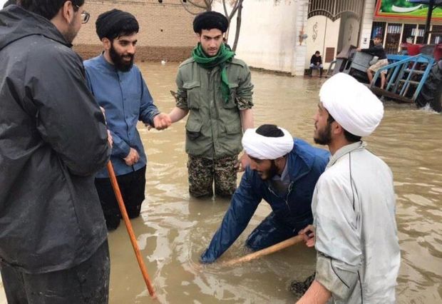 اعرافی: زمینه کمک‌رسانی طلاب به سیل‌زدگان سیستان و بلوچستان فراهم شود