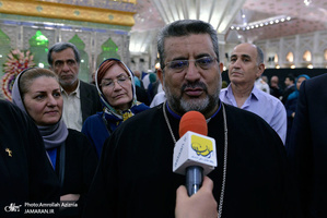 ادای احترام پیروان ادیان الهی نسبت به ساحت مقدس امام خمینی(س)