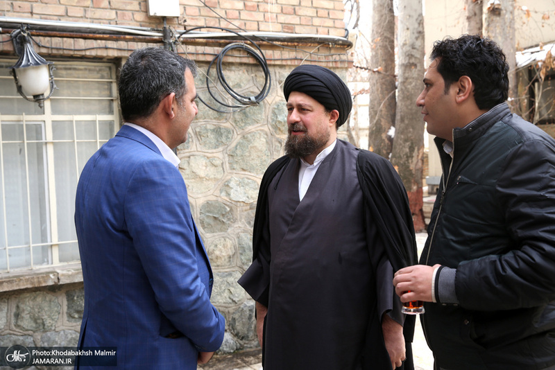 دیدارمدیران و جمعی از اعضای تحریه موسسه مطبوعاتی ایران و خبرگزاری ایرنا با سید حسن خمینی