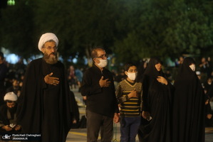 مراسم احیای شب بیست و یکم ماه رمضان در جوار حرم کریمه اهل بیت(س)