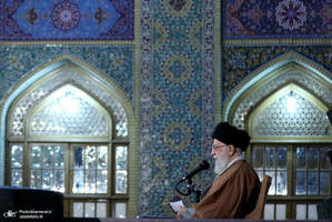 حضور و سخنرانی رهبر معظم انقلاب در اجتماع زائران و مجاوران حرم مطهر رضوی