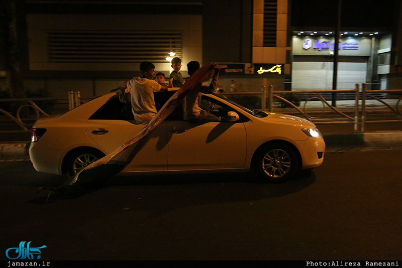 شادی مردم تهران پس از آخرین بازی ایران در جام جهانی