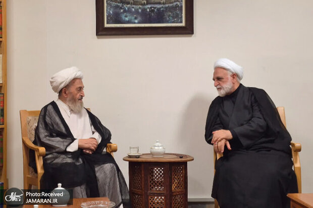 محسنی اژه‌ای در دیدار با آیت‌الله العظمی سبحانی: برای کاهش پرونده‌های قضایی به ابتکارات حقوقی و فقهی نیاز داریم