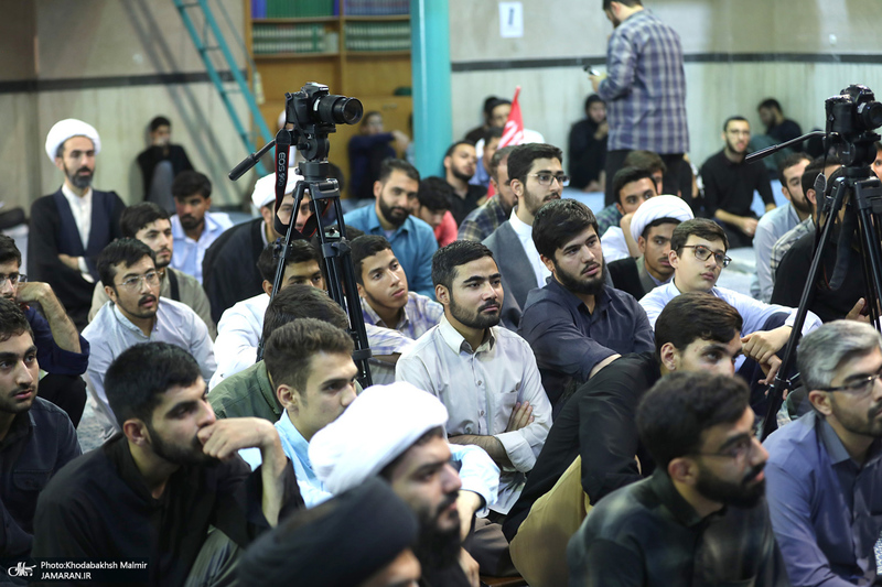 اختتامیه چهارمین برنامه «مثل خمینی» در حسینیه جماران
