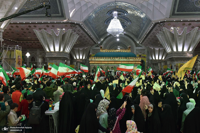 اجتماع باشکوه نوجوانان آرمانی لشکر قدس در حرم مطهر امام خمینی (س)-2