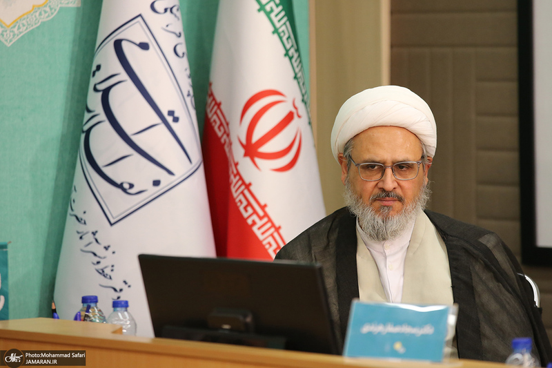 رونمایی از کتاب «روح الله» با تقریظ رهبر انقلاب