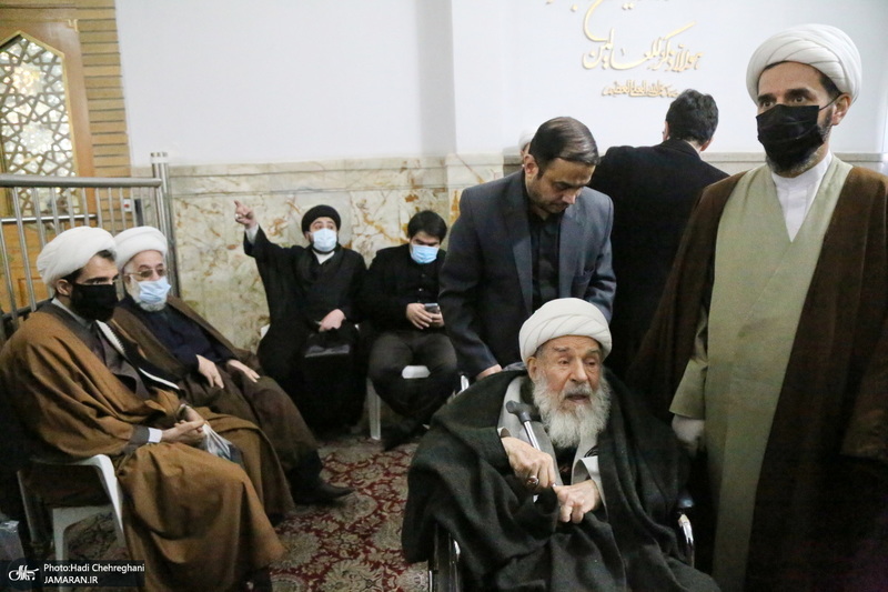 مراسم تشییع آیت الله العظمی صافی گلپایگانی (ره) در قم - 2