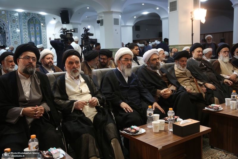 نشست علمی بررسی شخصیت و اندیشه تفسیری شهید آیت الله سید مصطفی خمینی