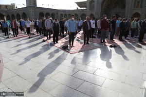 نماز عید سعید فطر در حرم حضرت فاطمه معصومه(س)