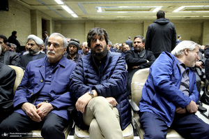 مراسم ترحیم مادر محمد شریعتمداری