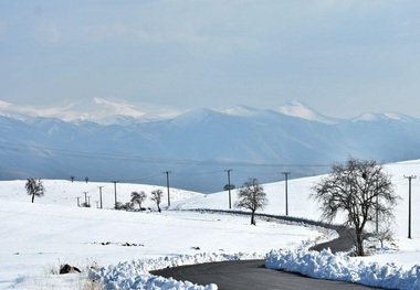 عملیات بازگشایی راه ارتباطی 80 روستای مراغه ادامه دارد