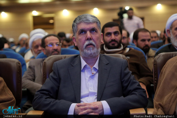 پزشکان و پرستاران در مقابله با کرونا نگاهبان جسم و جان ایران شده اند