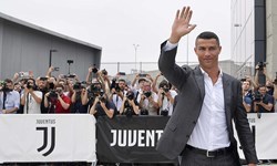 گرانقیمت‌ترین تیم فوتبال تاریخ معرفی شد/ترکیب یک‌بیلیون پوندی! +عکس