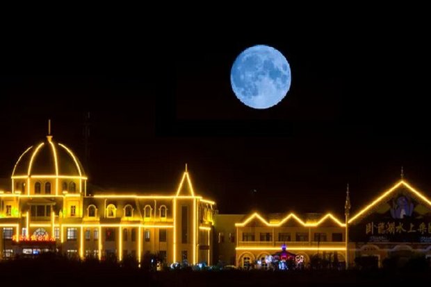 تماشای ماه کامل آبی مرداد را از دست ندهید
