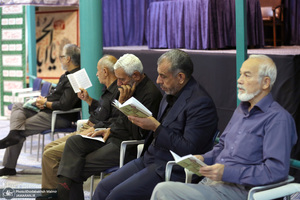 مراسم عزاداری صبح روز عاشورا در حسینیه جماران‎
