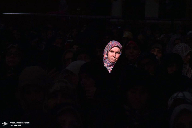 آئین هم عهدی بانوان مراکز تعالی طرح شهید آرمان علی وردی در حرم امام خمینی