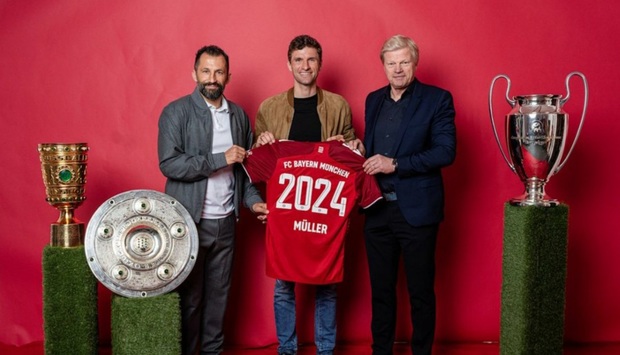 اقدام جالب بایرن مونیخ؛ تمدید قرارداد مولر در اتاق بچگی!+ عکس